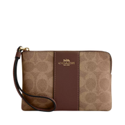Monedero Coach Corner Zip Wristlet In Signature Canvas