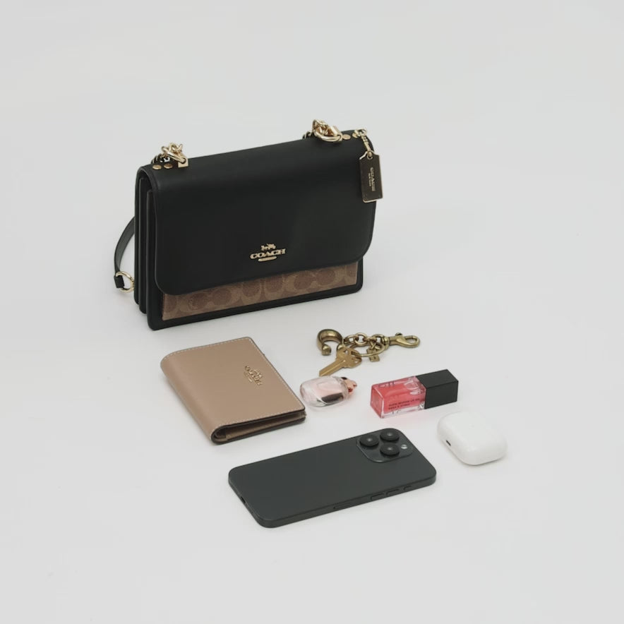 Cargar vídeo: Bolsa Coach Klare Crossbody Bag In Signature Canvas